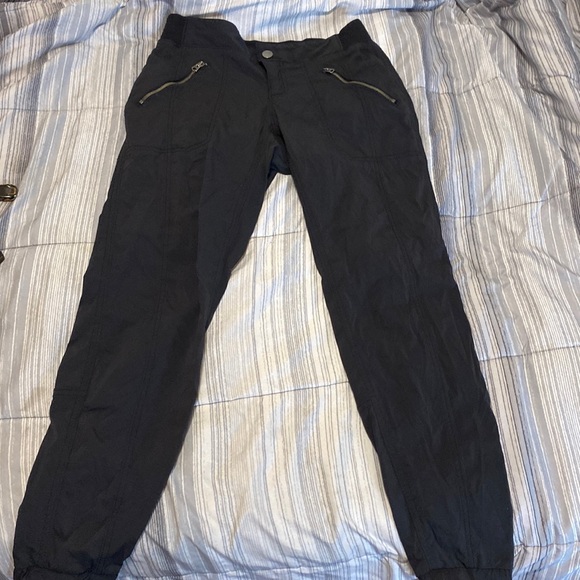Athleta Pants & Jumpsuits Athleta Size 2 Joggers Super Nice Black Pockets With Zippers Front